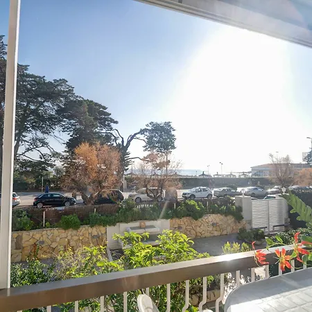 2br View